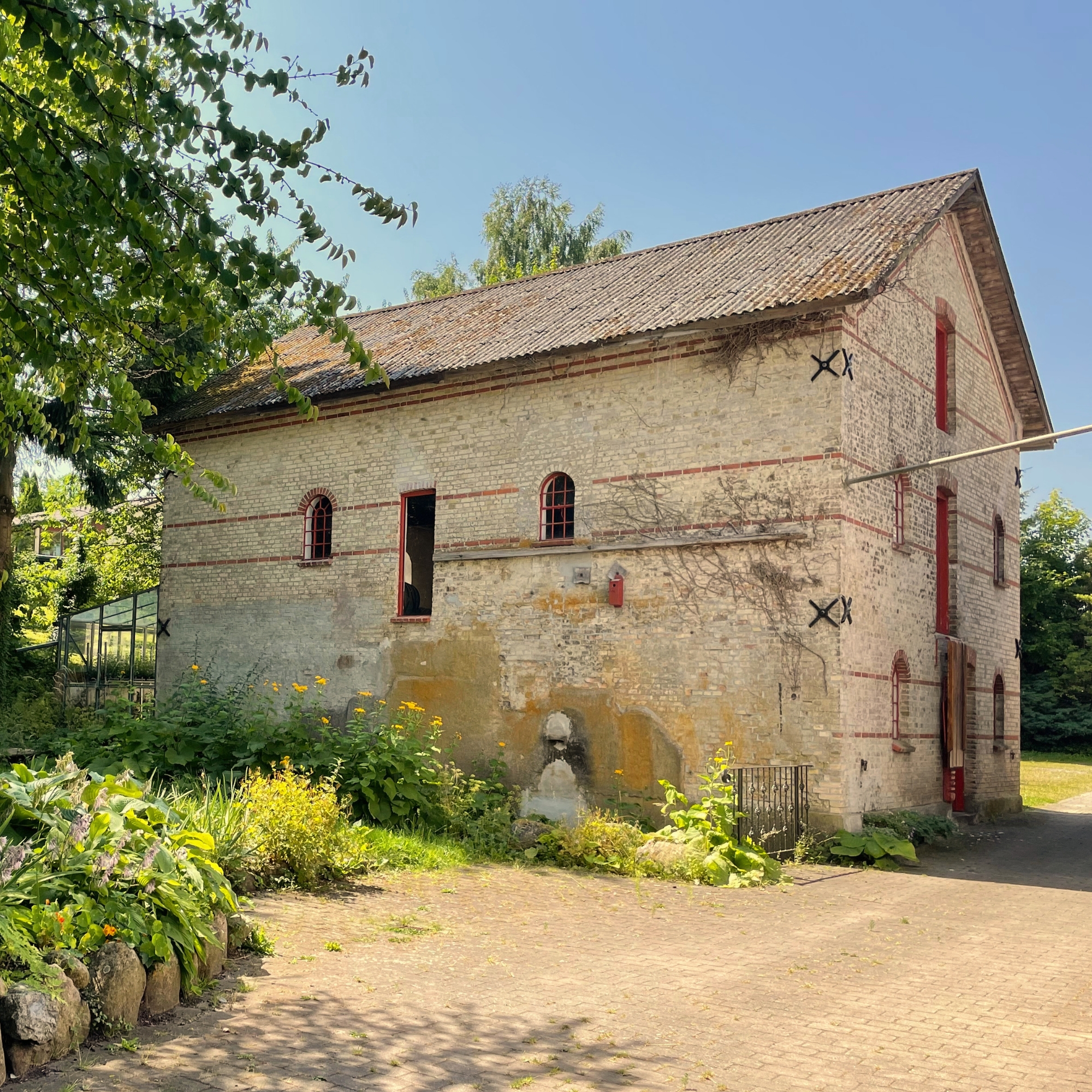 Vintre Møller, where Reinheart casks mature.